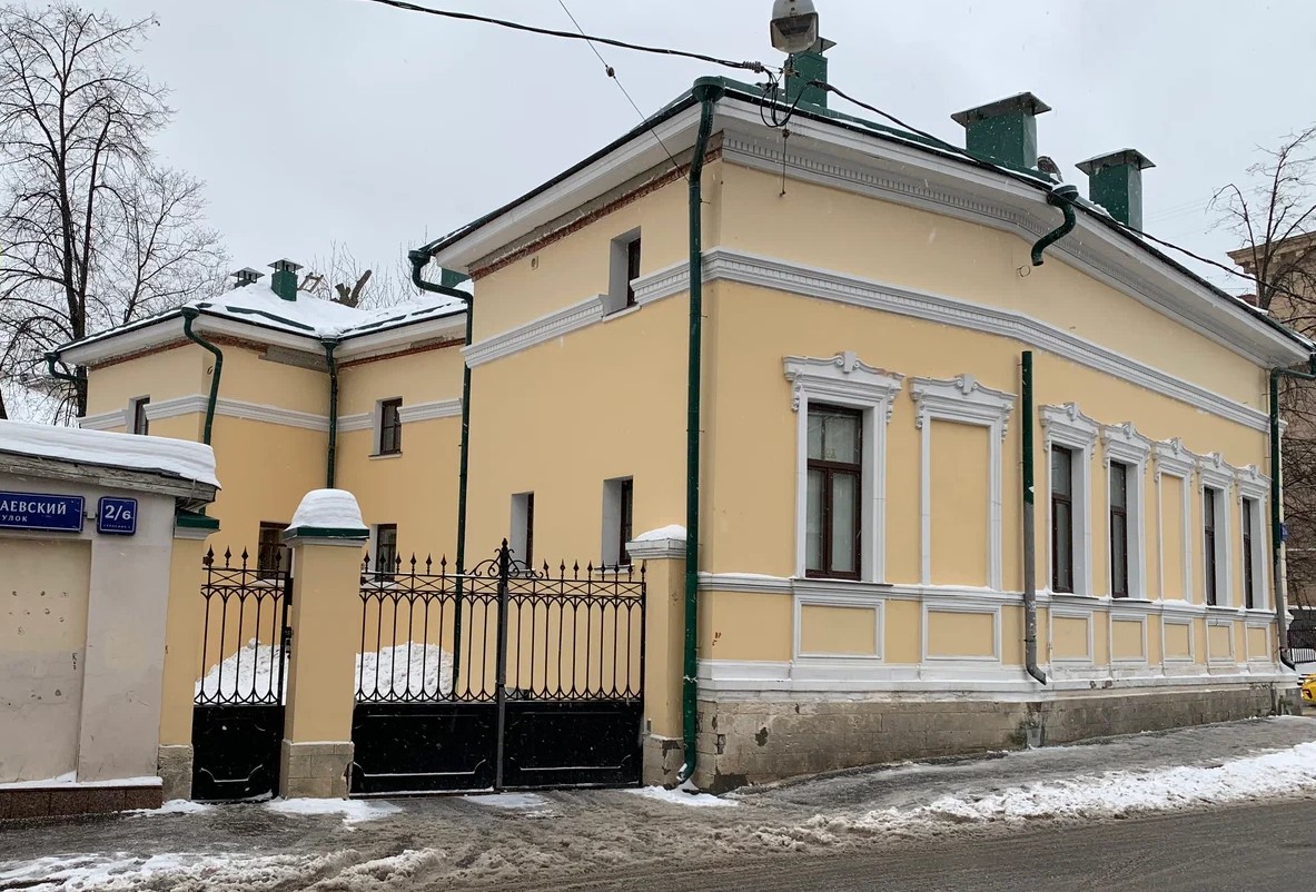 фасад дома, здание по адресу г Москва, Подкопаевский пер, д 2/6 стр 1
